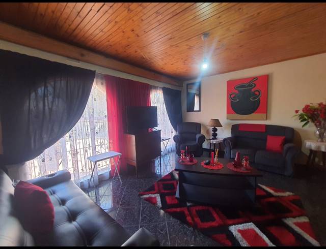3 BEDROOM HOUSE FOR SALE IN VANDERBIJLPARK SE 6
